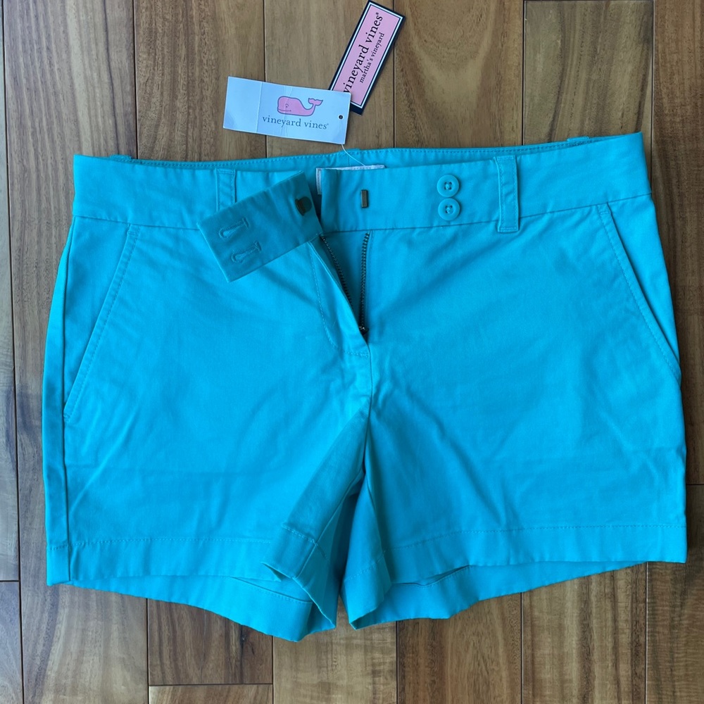 Vineyard Vines chino shorts NWT